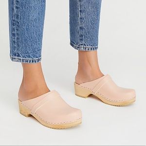 Swedish Hasbeens Husband Clog